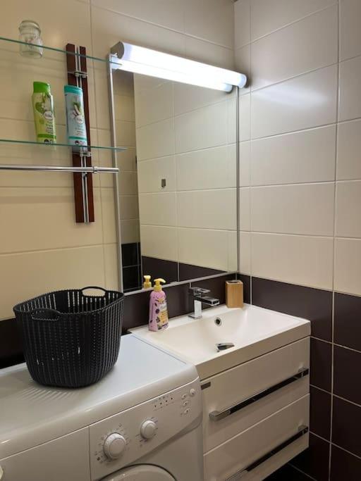 Utulny Apartman V Blizkosti Centra Appartement Košice Buitenkant foto